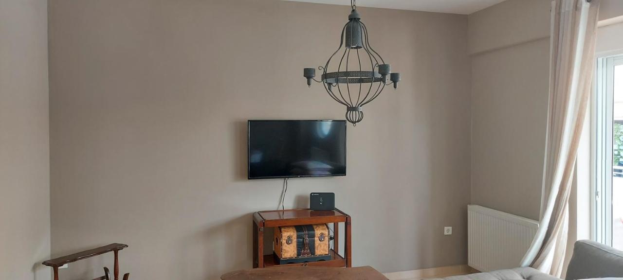Momenti Felici Apartment Артемида Екстериор снимка